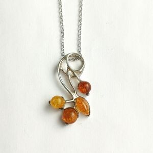 Baltic Amber sterling silver pendant necklace NEW